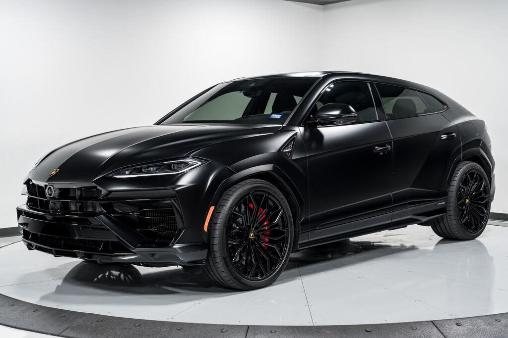 2026 LAMBORGHINI URUS SE